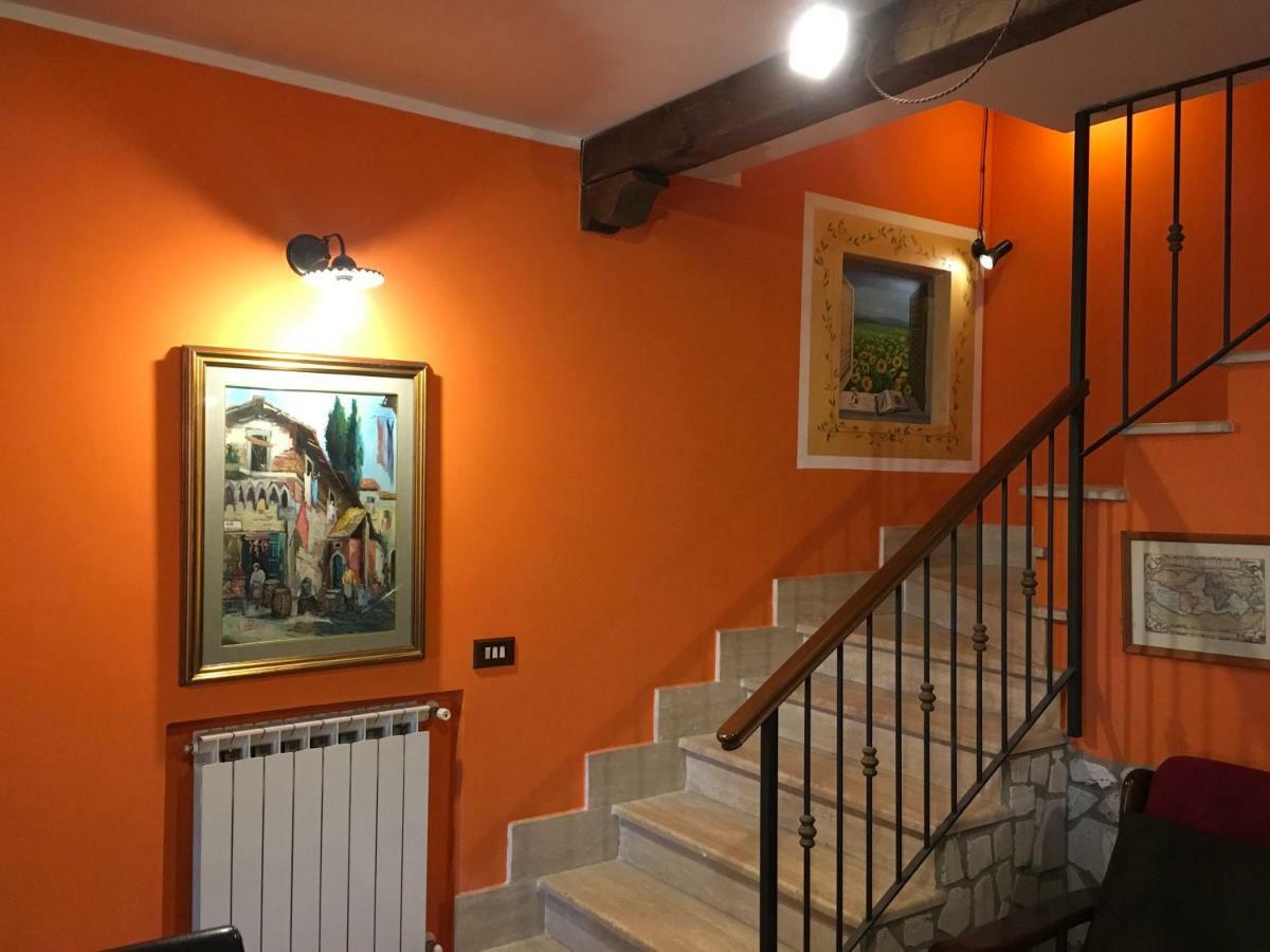 B&B Vista Su Roma Marco Simone Exterior photo